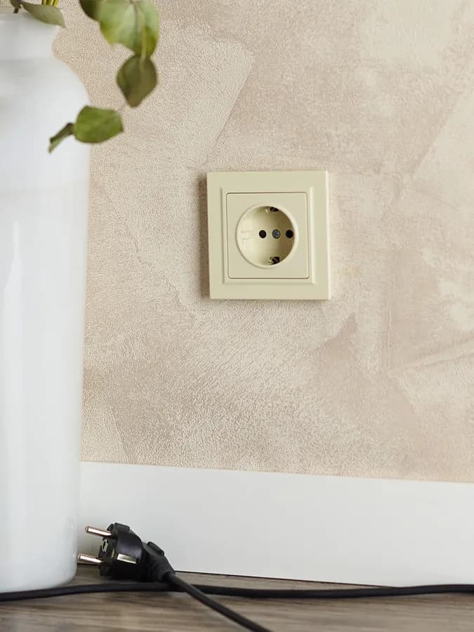 Розетка с заземлением и защитными шторками IEK BRITE BR-R14-16-K10 (бежевый), фото 4