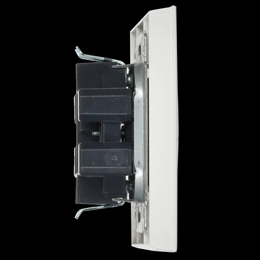 Розетка двойная без заземления с рамкой IEK BRITE BR-R20-10-K01-F (белый), фото 3