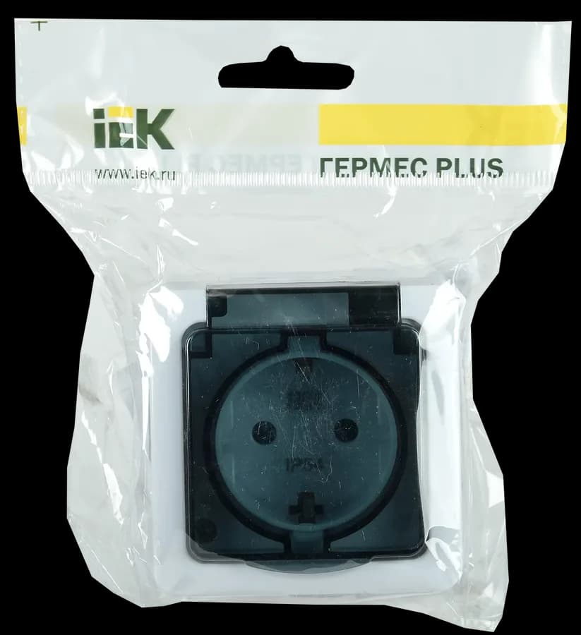 Розетка с заземлением, защитными шторками и крышкой IEK ERMP12-K03-16-54-EC (дымчатый), фото 2