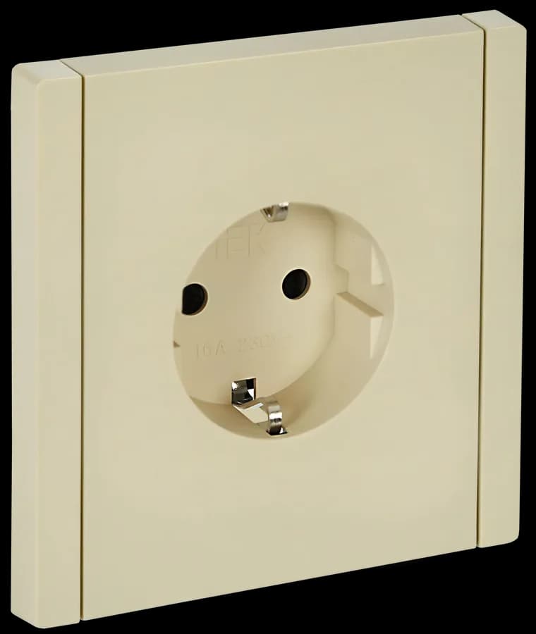 Розетка с заземлением и защитными шторками IEK FORTE&PIANO FP-R14-16-K10 (ваниль)